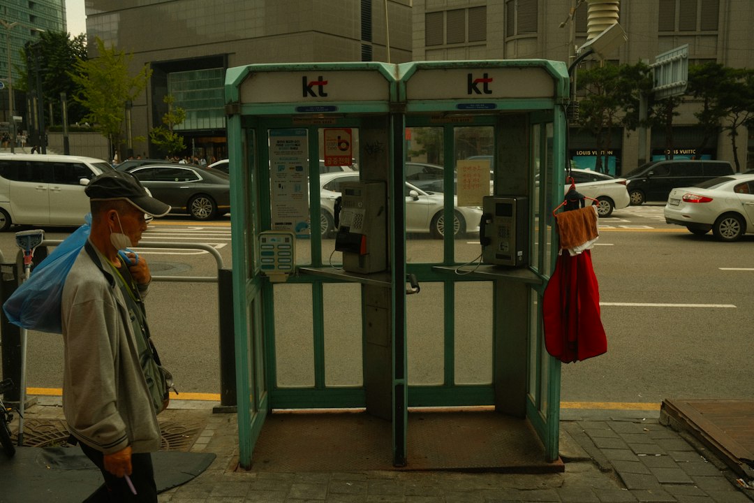 Public telephone in Seoul, illustrating emergency calling in Korea