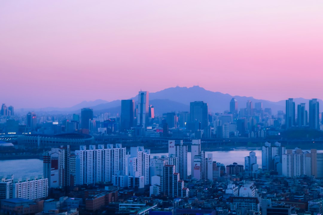 Seoul cityscape, illustrating Seoul public services and the 120 Dasan Call Center